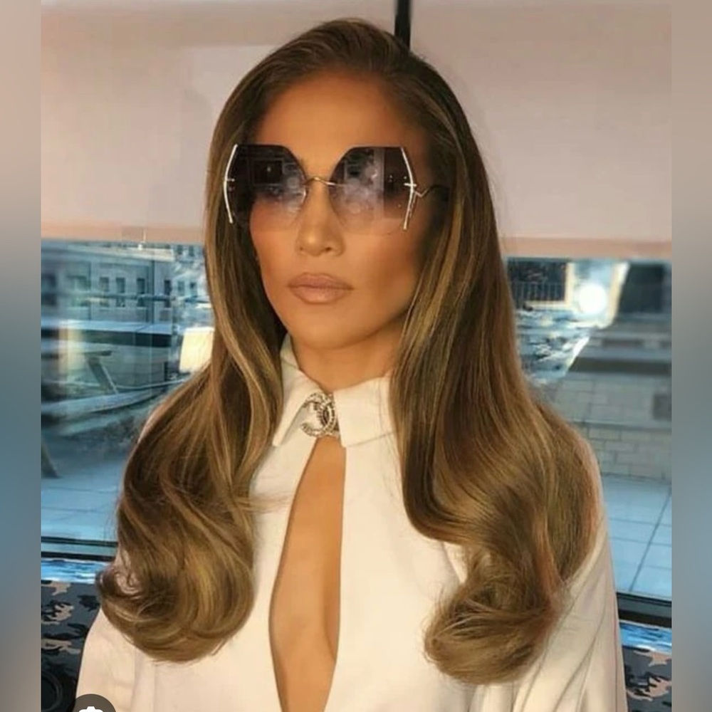 For Art’s Sake J Lo Oversized Sunglasses Generation Rose Color